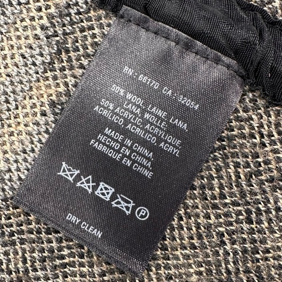 Anthropologie Field & Flower Chevron Striped Hooded Sweater Size Small NO BELT - Picture 4 of 6